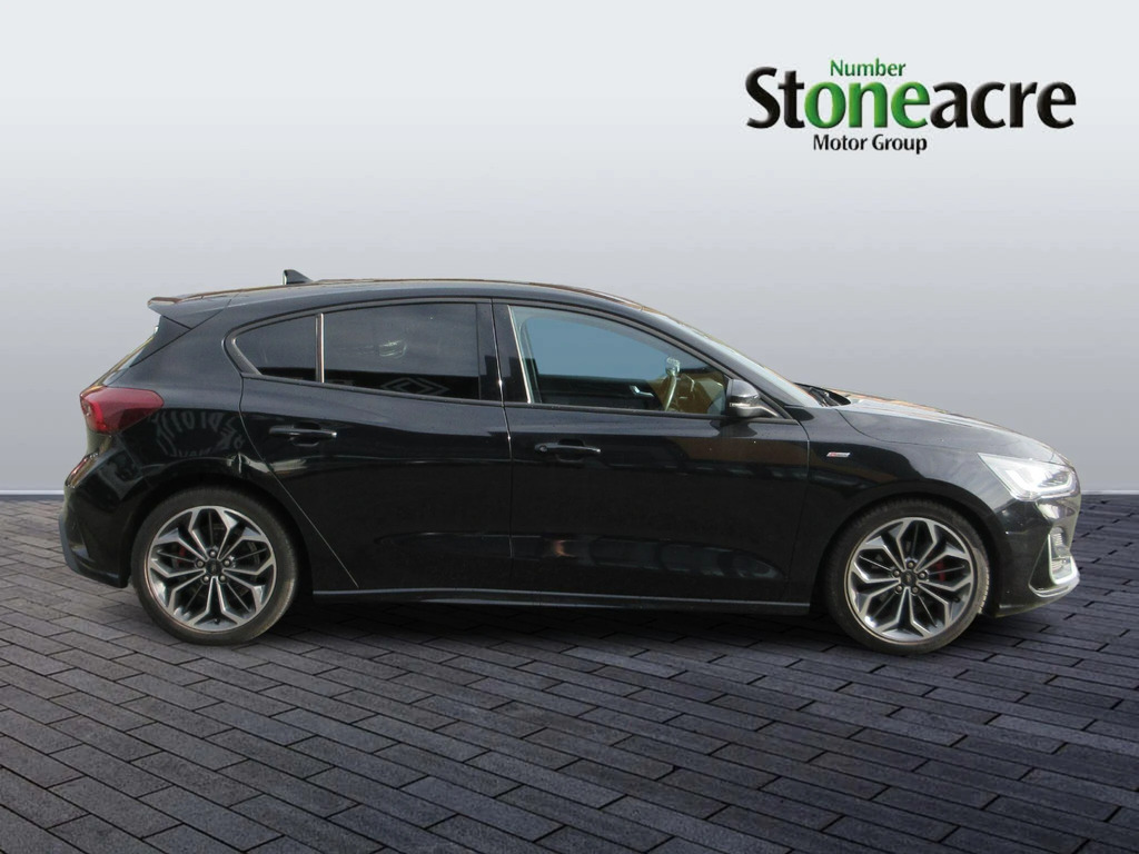 Ford Focus 1.5 Ecoblue St-line Vignale ML72LKX #2
