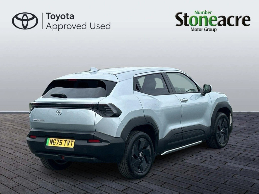 Toyota Urban Cruiser 61Kwh Design NG75TVT  #3