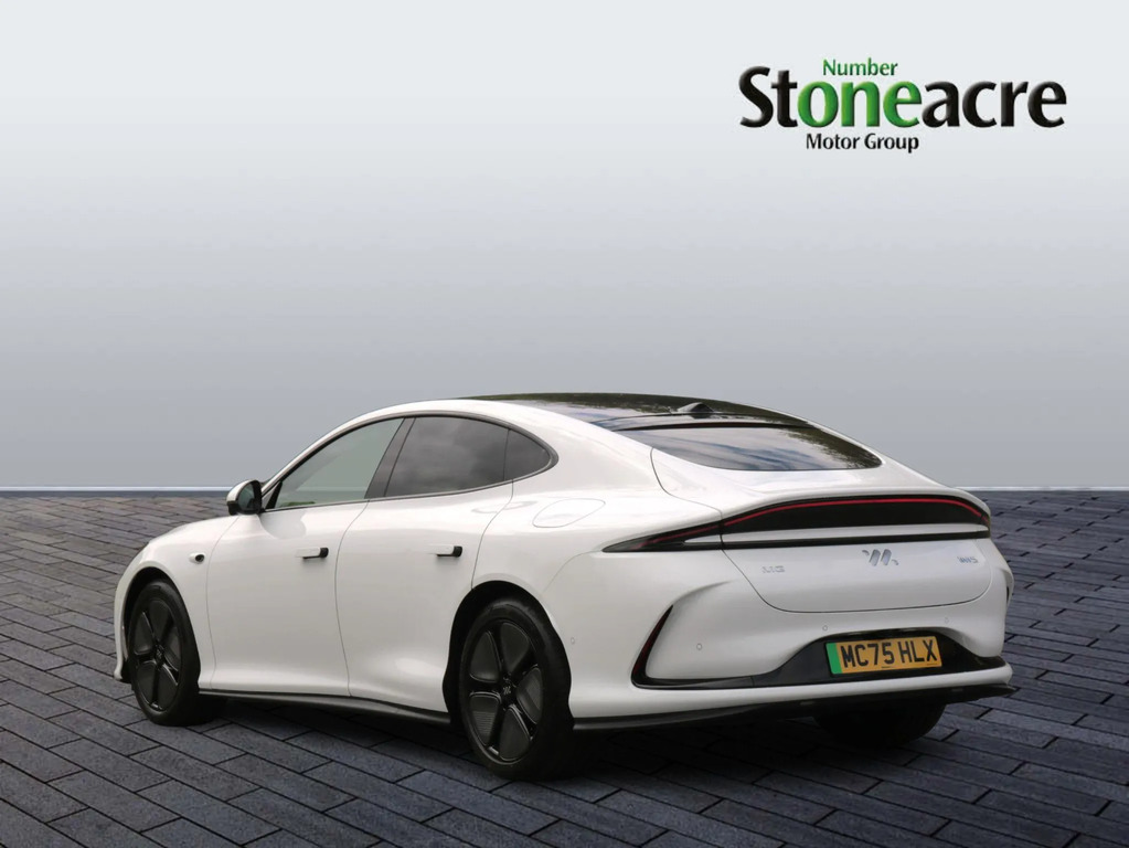 MG IM5 75Kwh Standard Range Saloon MC75HLX #5