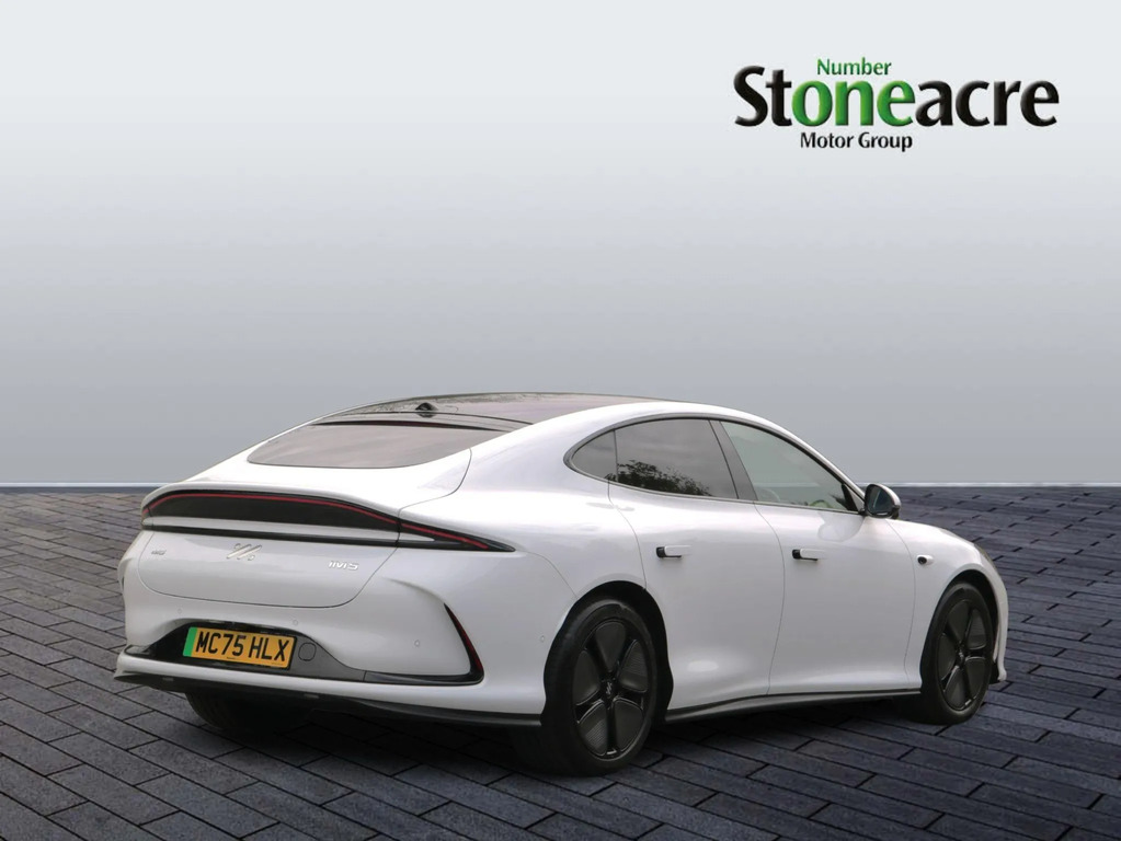 MG IM5 75Kwh Standard Range Saloon MC75HLX #3