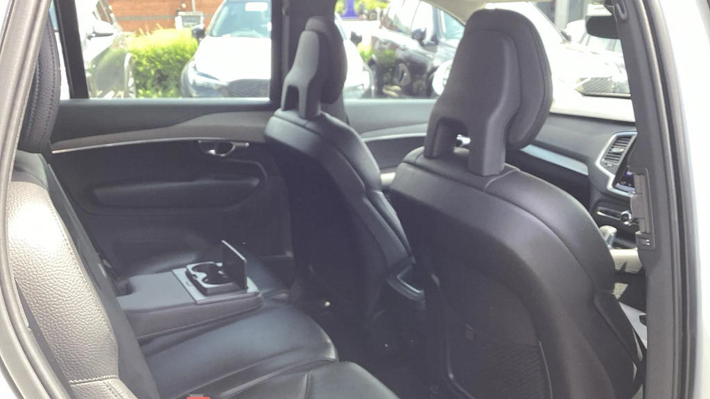 Volvo XC90 2.0 B5d 235 Momentum YY71KYK #6