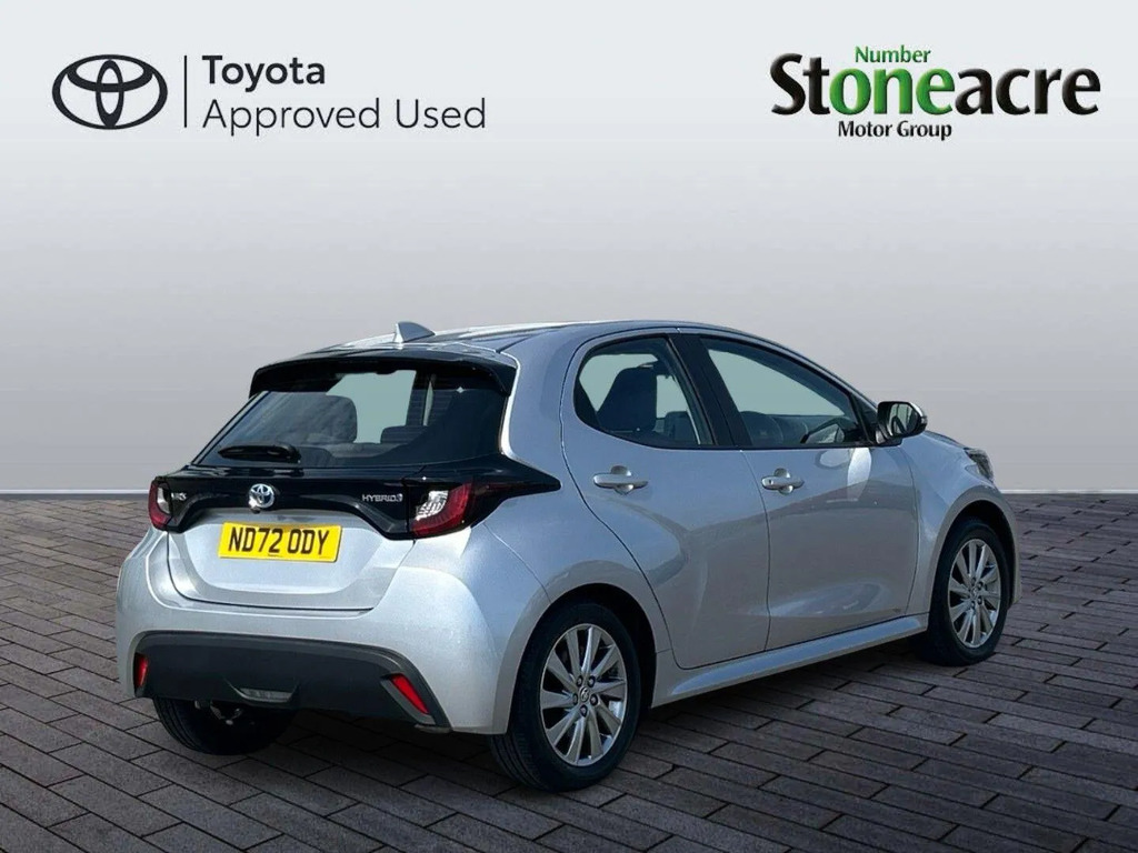 Toyota Yaris 1.5 Hybrid Icon ND72ODY  #3