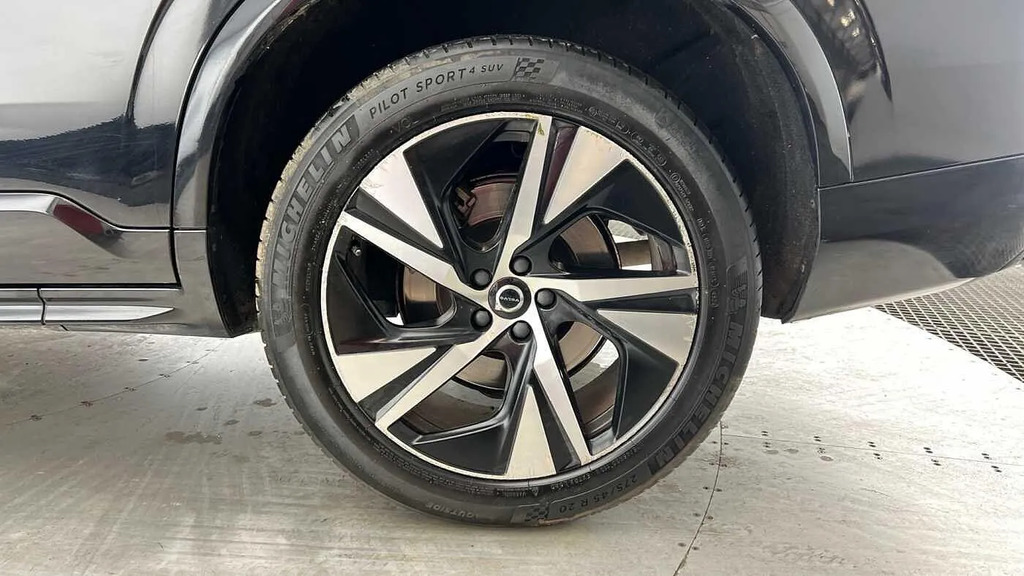 Volvo XC90 2.0 B5d 235 R Design NL22VHG #4
