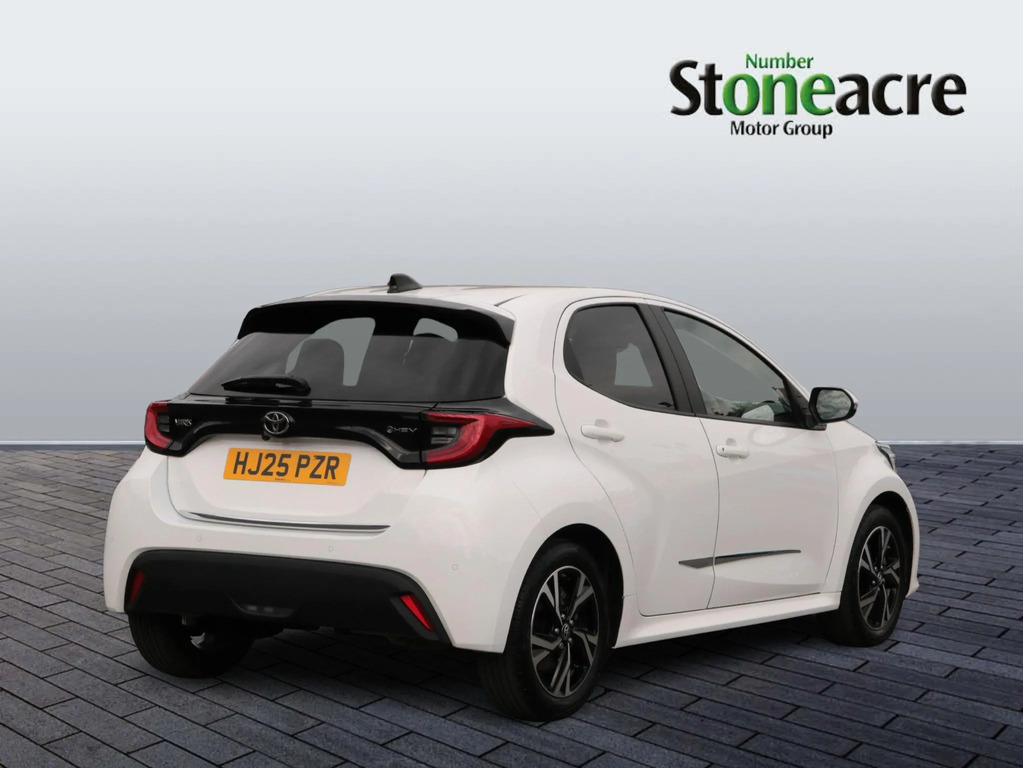 Toyota Yaris 1.5 Hybrid Design HJ25PZR  #3