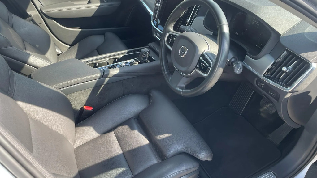 Volvo V90 2.0 B4 Mhev Momentum Euro 6 Ss #4