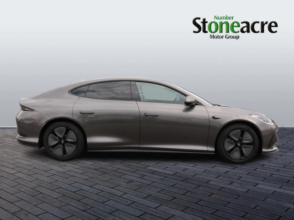 MG IM5 75Kwh Standard Range Saloon  #2