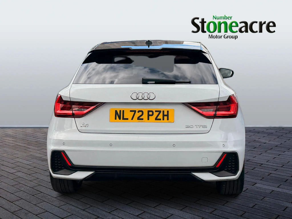 Audi A1 1.0 Tfsi 30 Black Edition Sportback NL72PZH #4