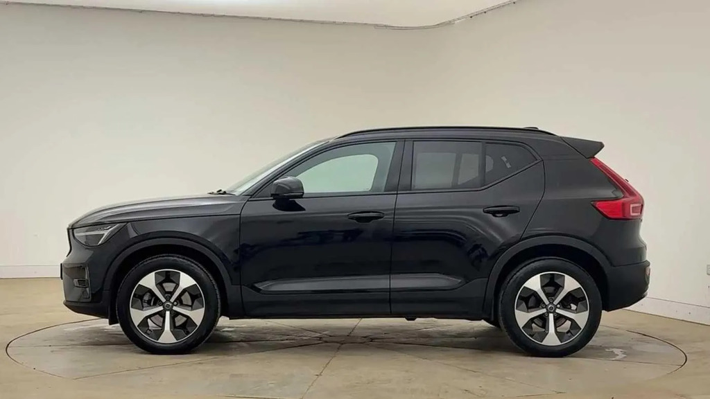 Volvo XC40 2.0 B4p Plus Dark RF25FYM #6