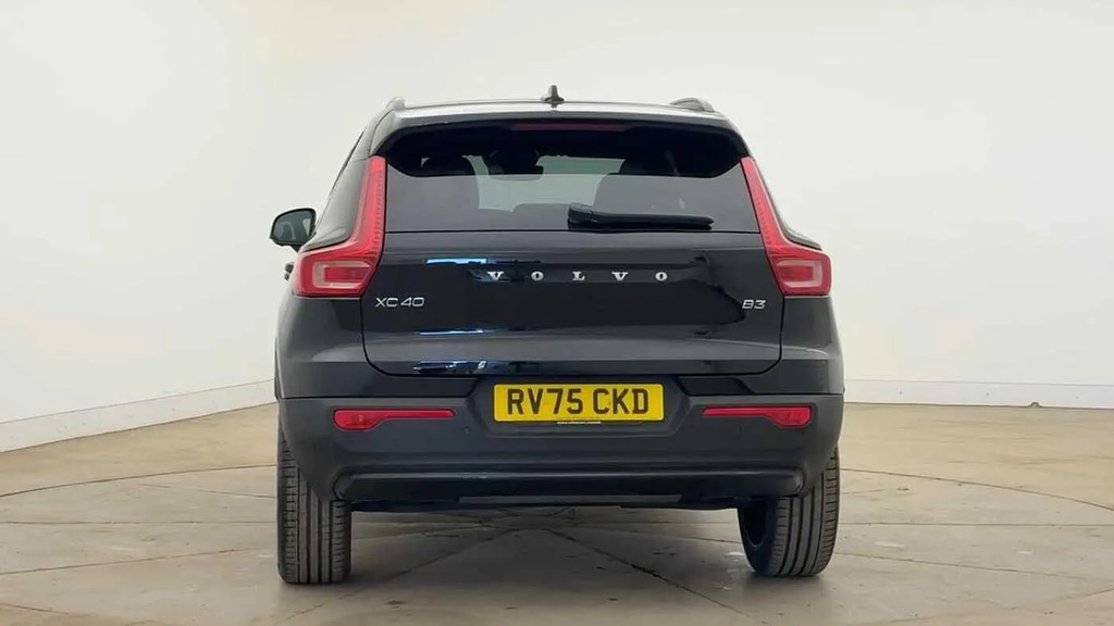 Volvo XC40 2.0 B3 Mhev Ultra Dark Dct Euro 6 Ss RV75CKD #4
