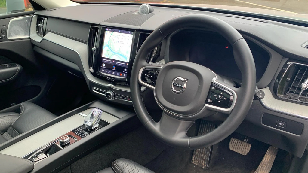 Volvo XC60 2.0 B5 Mhev Ultra Bright Awd Euro 6 Ss RE25ZPJ #4