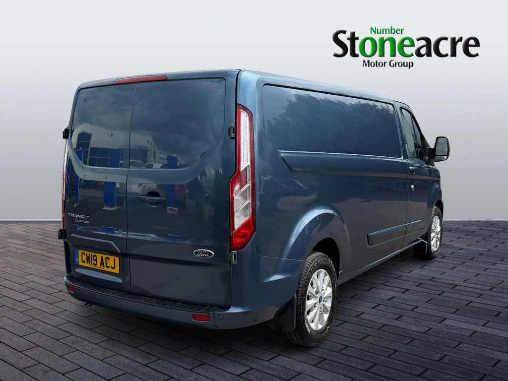 Ford Transit Custom 2.0 300 Ecoblue Limited L2 H1 Euro 6 CW19ACJ #3