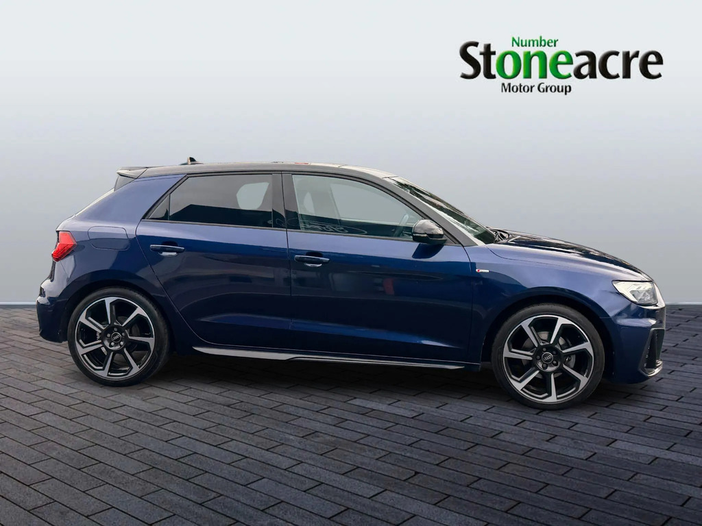 Audi A1 1.0 Tfsi 30 Black Edition Sportback S Tronic Euro FL24WCY #2