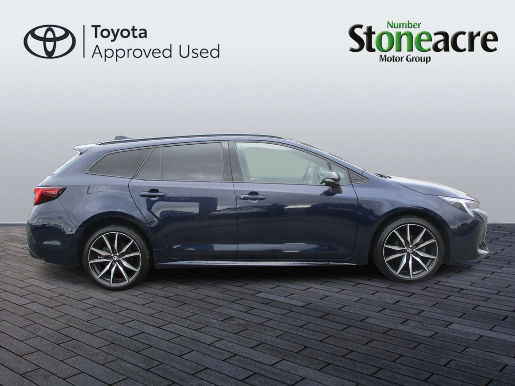 Toyota Corolla 1.8 Hybrid Gr Sport FL74VVN  #2