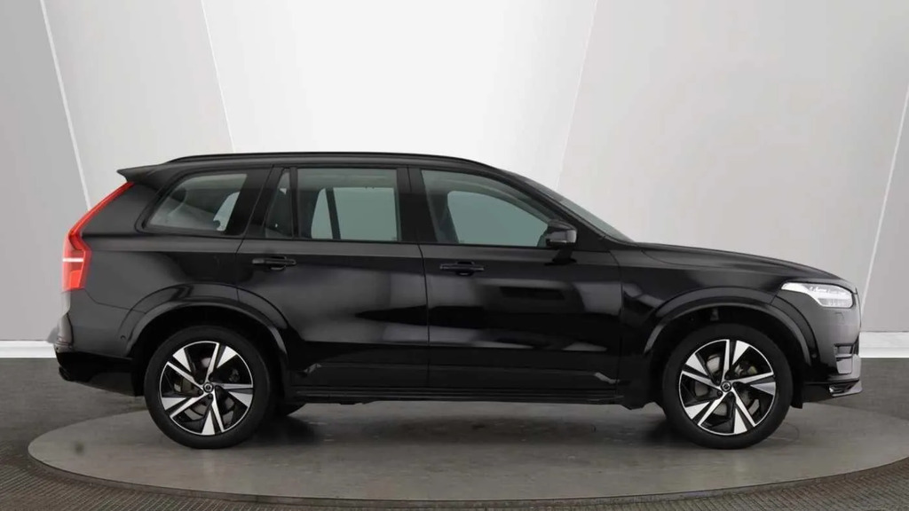 Volvo XC90 2.0 B5d 235 Plus Dark  #2