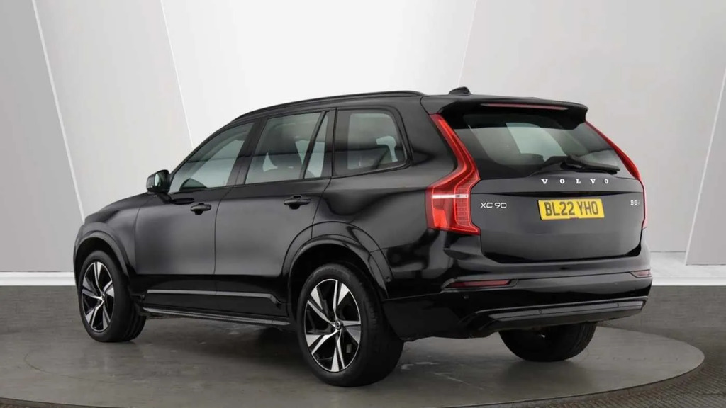Volvo XC90 2.0 B5d 235 Plus Dark  #3