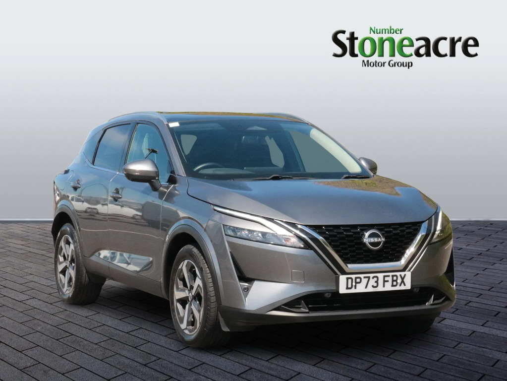 Nissan Qashqai 1.3 Dig-t Mh N-connecta 