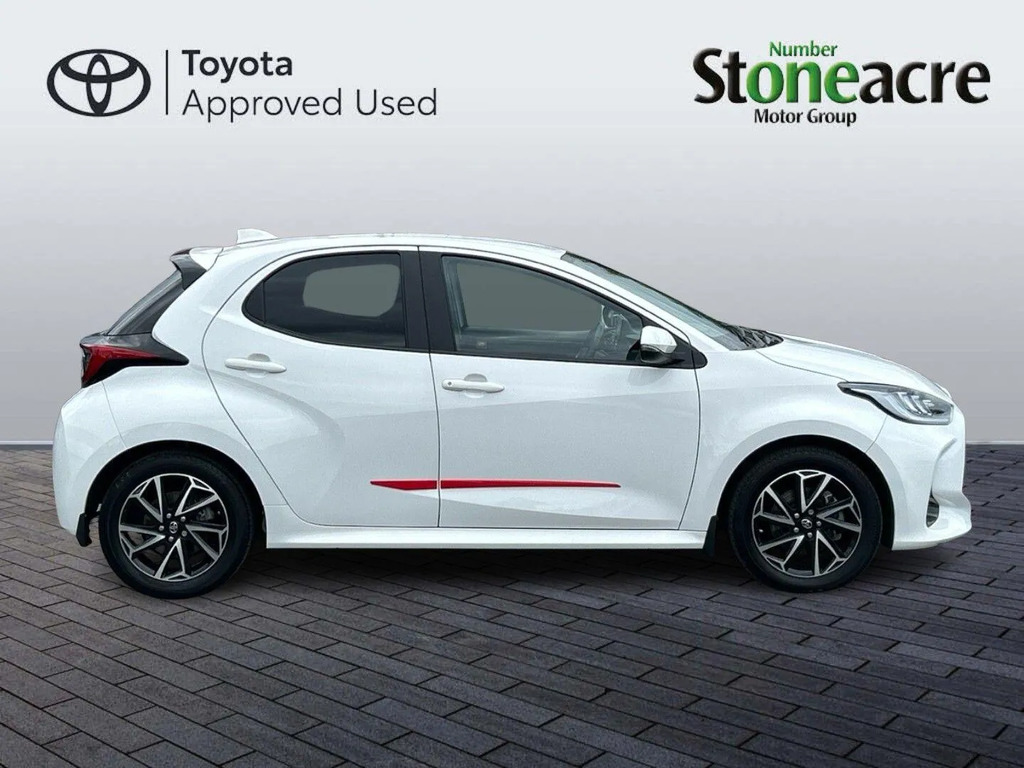 Toyota Yaris 1.5 Hybrid Design NA22LJC  #2