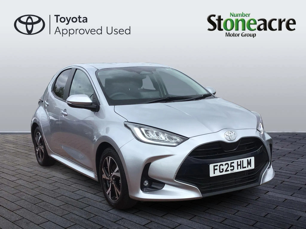 Toyota Yaris 1.5 Hybrid Design 