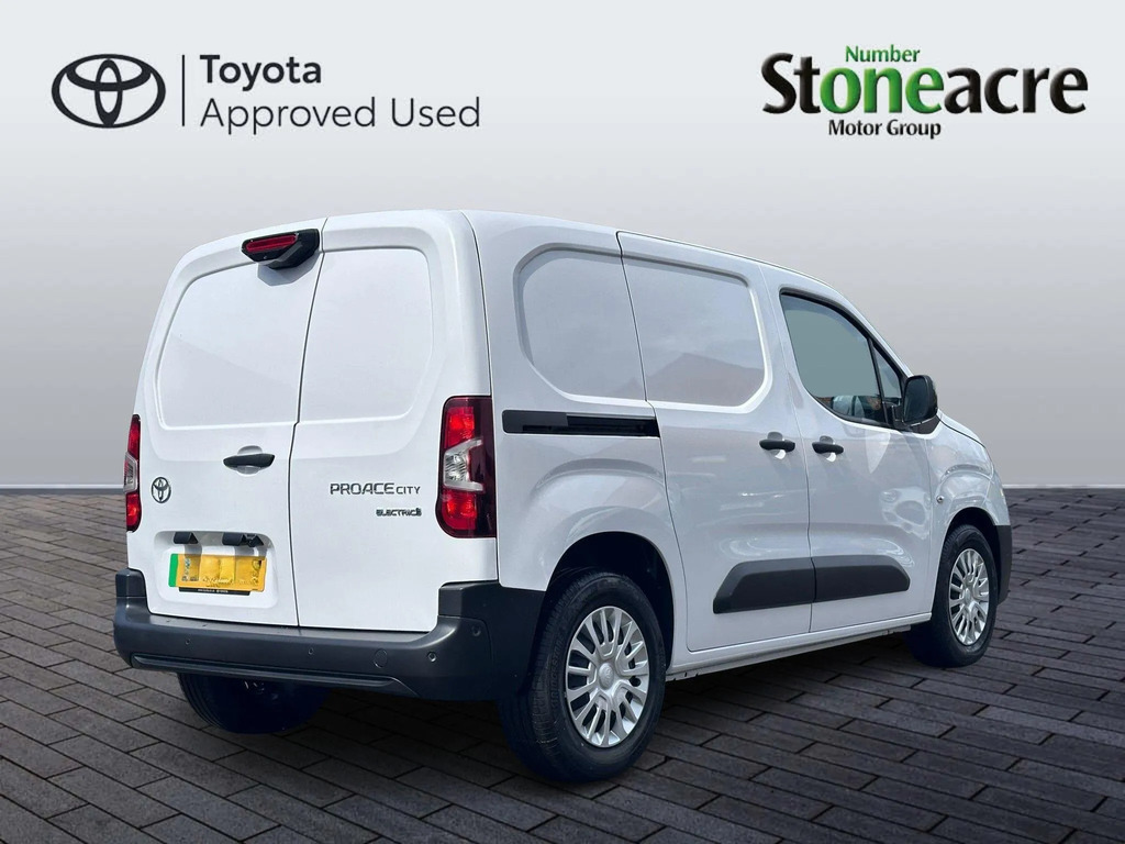 Toyota Proace City 50Kwh Icon Short Panel Van Swb #2