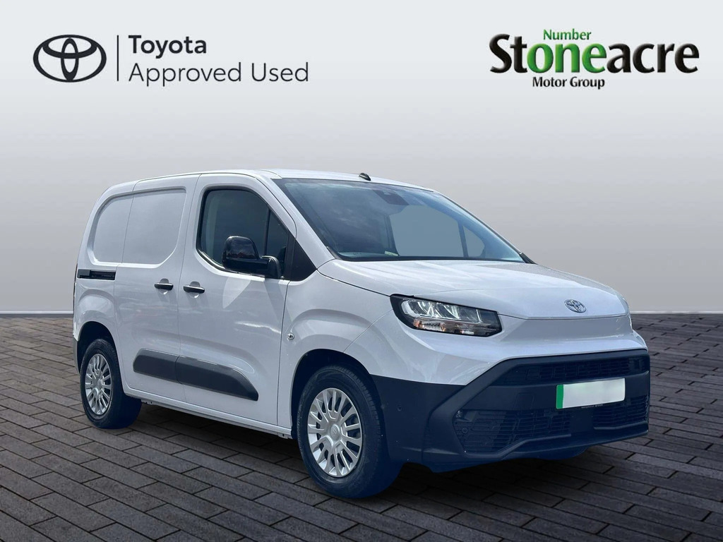 Toyota Proace City 50Kwh Icon Short Panel Van Swb
