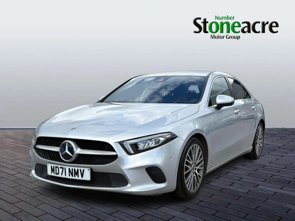 Mercedes-Benz A Class 1.3 A200 Sport Edition Executive 7G-dct Euro 6 MD71NMV  #3