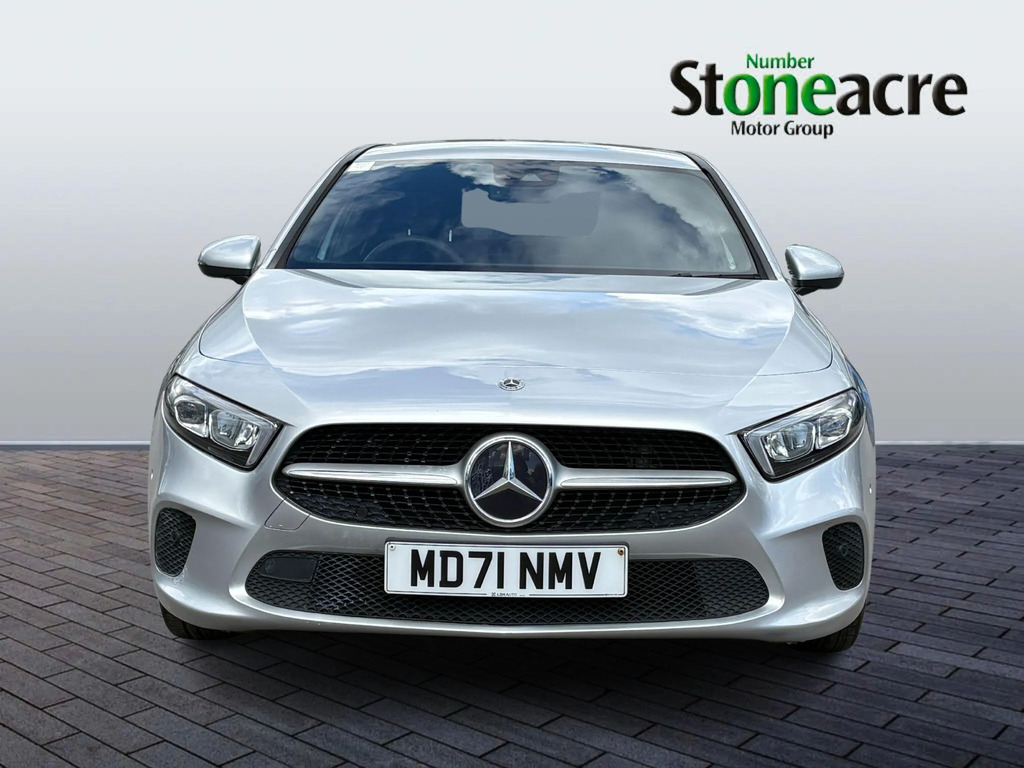 Mercedes-Benz A Class 1.3 A200 Sport Edition Executive 7G-dct Euro 6 MD71NMV  #2