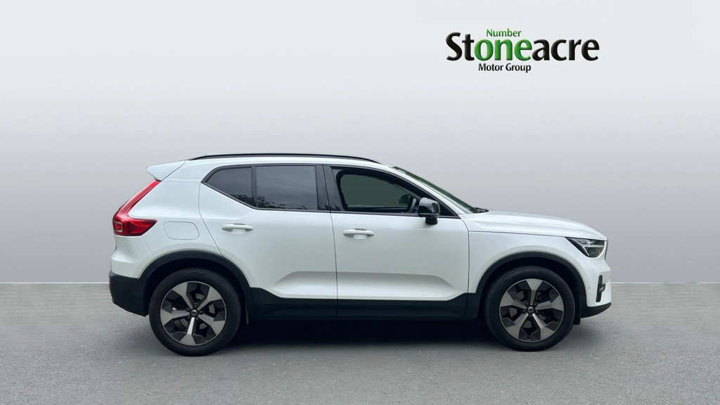 Volvo XC40 2.0 B4p Ultimate Dark YA23CNZ #3
