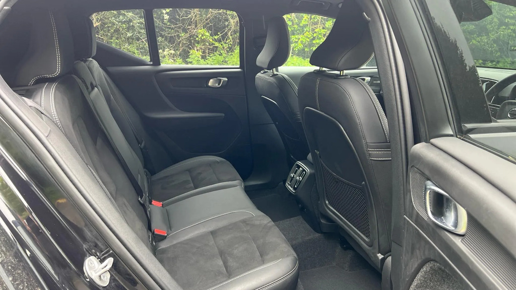 Volvo XC40 2.0 B4 Mhev Ultra Black Edition Dct Euro 6 S WF25FFU #6