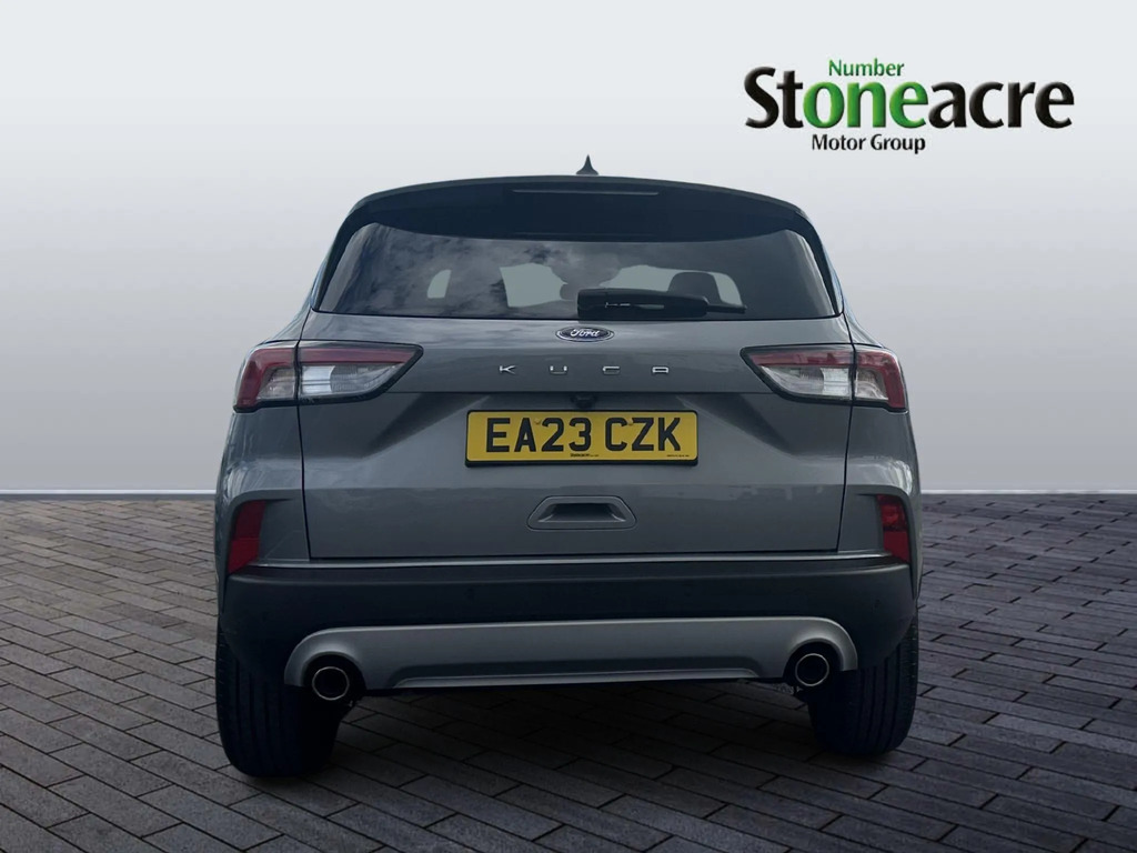 Ford Kuga 1.5 Ecoboost 150 Titanium Edition EA23CZK #4