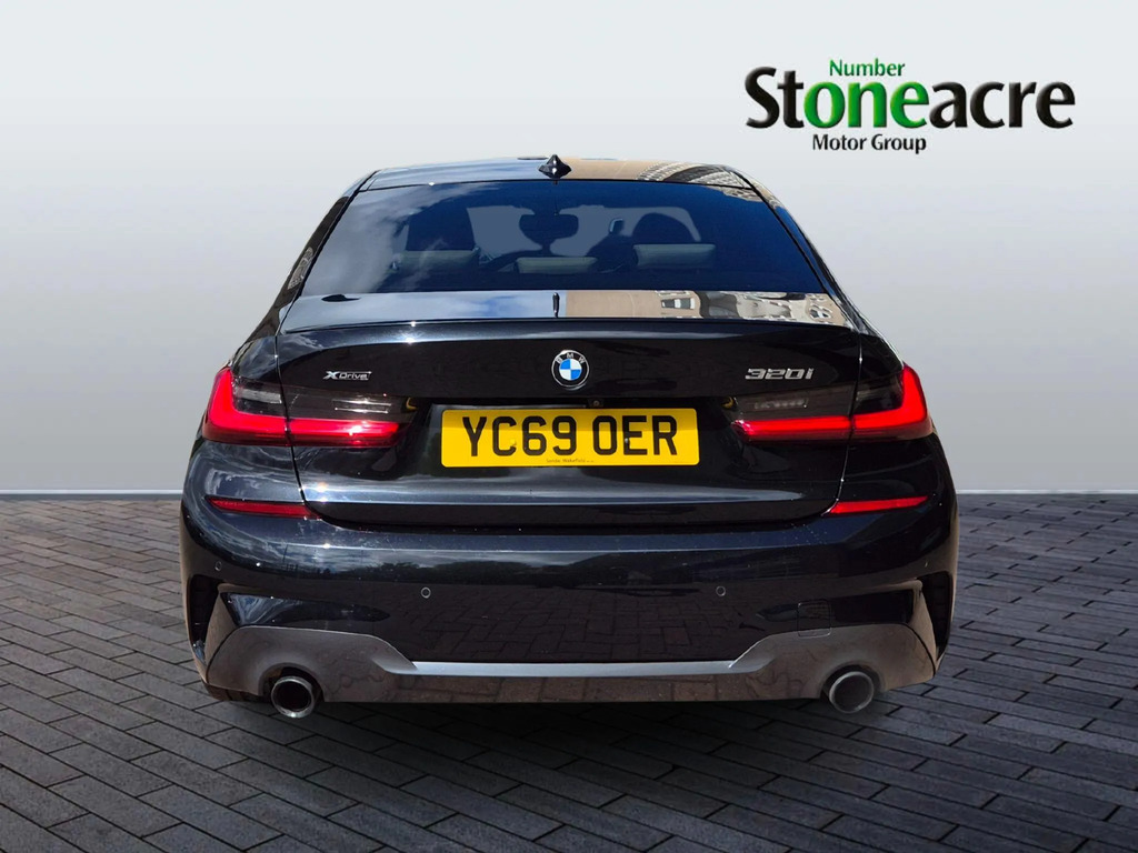 BMW 3 Series 2.0 320I M Sport Xdrive Euro 6 Ss YC69OER #4