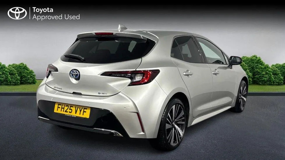 Toyota Corolla 1.8 Vvt-i Hybrid Design FH25VYF #3