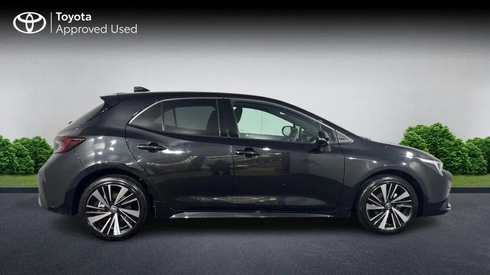 Toyota Corolla 1.8 Vvt-i Hybrid Design FP25JWU  #2