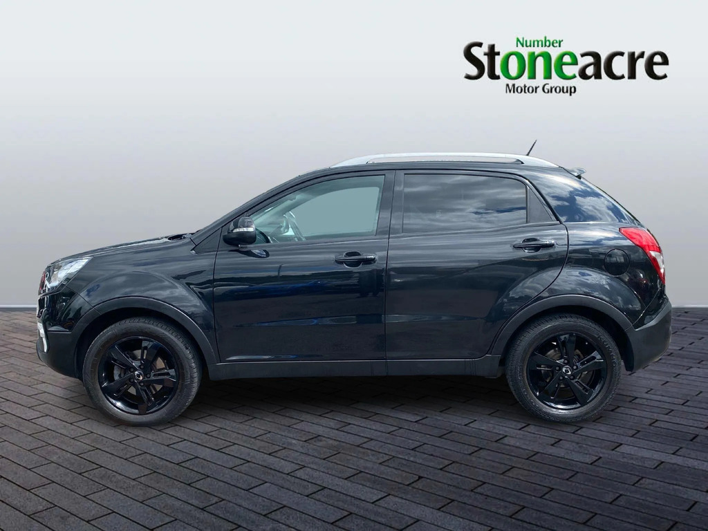 SsangYong Korando 2.2D Le Euro 6 Black #5
