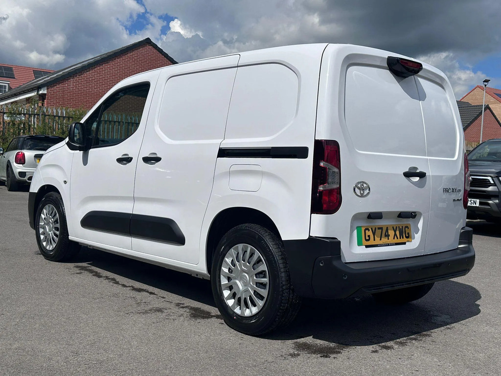 Toyota Proace City 50Kwh Icon Short Panel Van Swb #4
