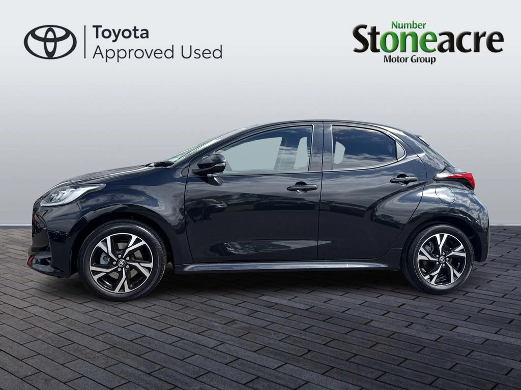 Toyota Yaris 1.5 Hybrid Design NU75HVT #6