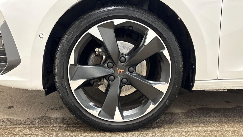 Cupra Leon 1.5 Tsi V1 YR24TYC  #4