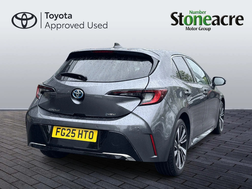 Toyota Corolla 1.8 Vvt-i Hybrid Design FG25HTO #3