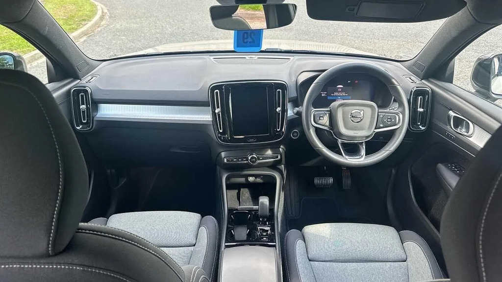 Volvo XC40 2.0 B3p Plus Dark NU23KXM  #5