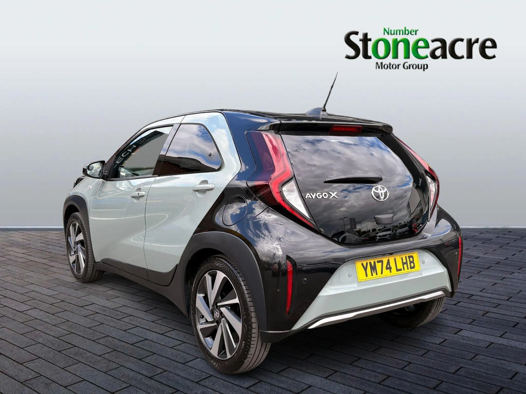 Toyota Aygo X 1.0 Vvt-i Exclusive YM74LHB #4