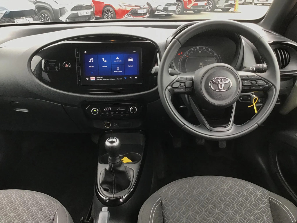 Toyota Aygo X 1.0 Vvt-i Edge WP74ATV #6