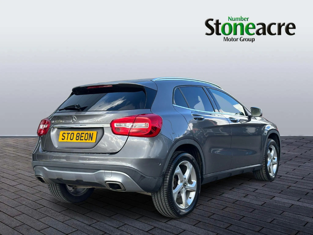 Mercedes-Benz GLA Class 2.1 Gla220d Sport Executive 7G-dct 4Matic Euro 6 NX68OSW #3