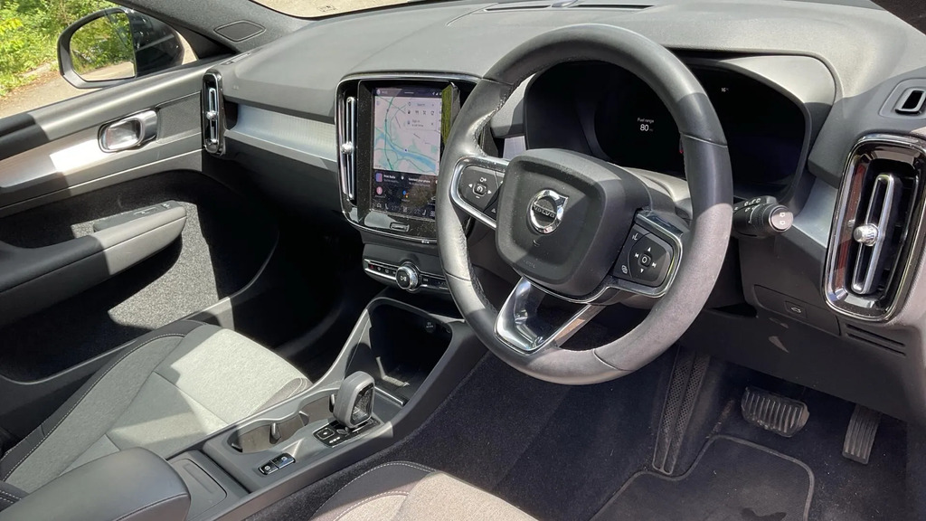 Volvo XC40 Core B3 163 Hp NG72BCZ #4