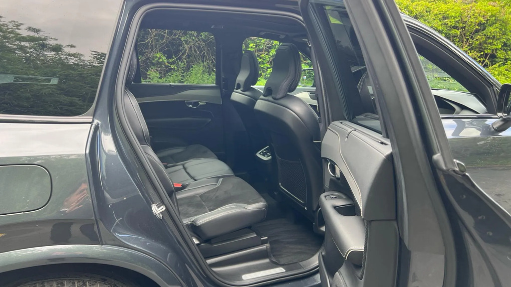 Volvo XC90 2.0 B5d 235 R Design Pro YA71JZO #6
