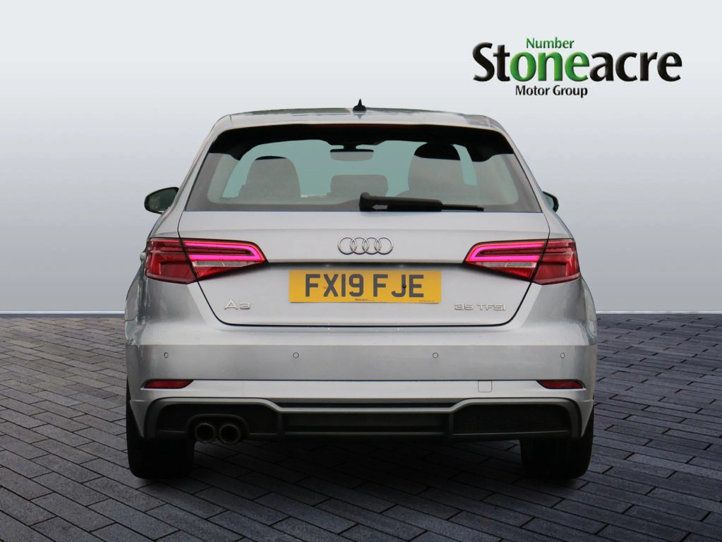 Audi A3 35 Tfsi S Line FX19FJE Silver #4