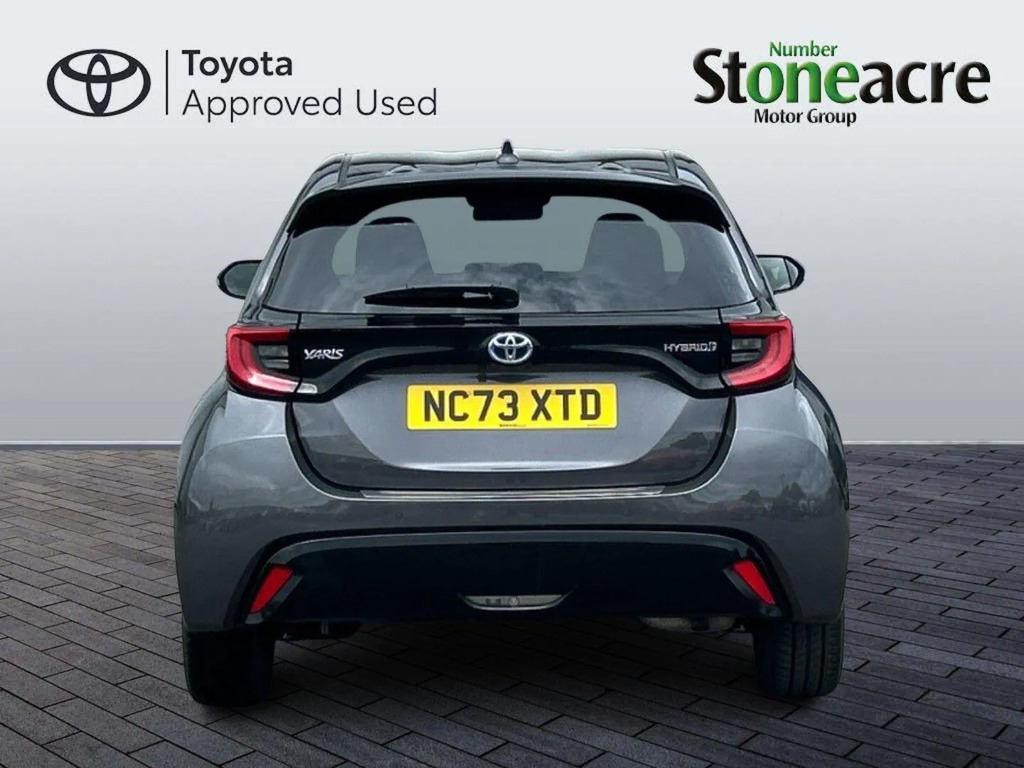 Toyota Yaris 1.5 Hybrid Excel NC73XTD #4