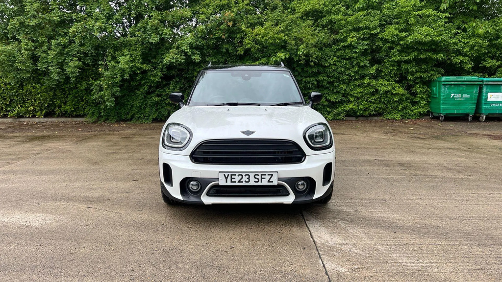 Mini Countryman 1.5 Cooper Exclusive Steptronic Euro 6 Ss YE23SFZ  #2