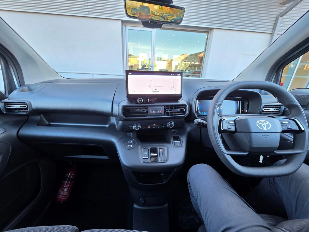 Toyota Proace City 50Kwh Icon Short Panel Van Swb GY74XXF #5