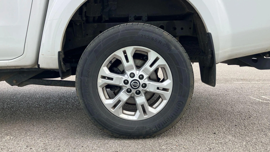 Nissan Navara 2.3 Dci Acenta 4Wd Euro 6 Ss  #6