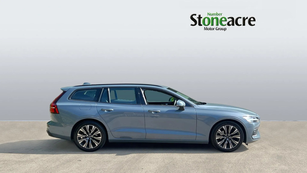 Volvo V60 2.0 B3p Core YC72USZ Grey #3