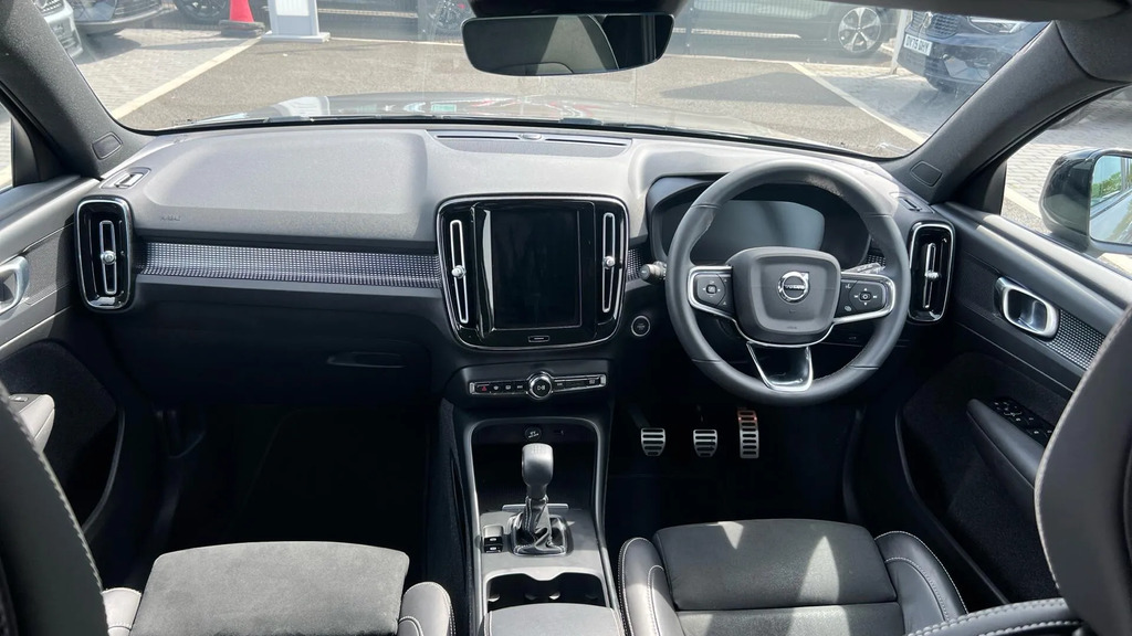 Volvo XC40 R-design T3 163 Hp ND71WEF #5